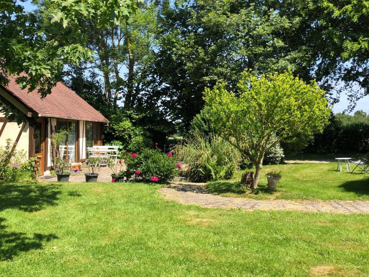 Villa La petite saugère à Bosguérard-de-Marcouville Extérieur photo