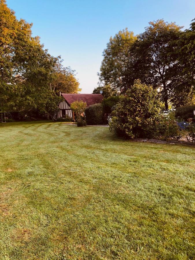 Villa La petite saugère à Bosguérard-de-Marcouville Extérieur photo