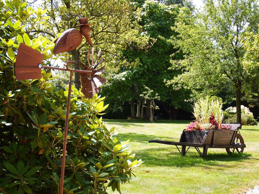 Villa La petite saugère à Bosguérard-de-Marcouville Extérieur photo